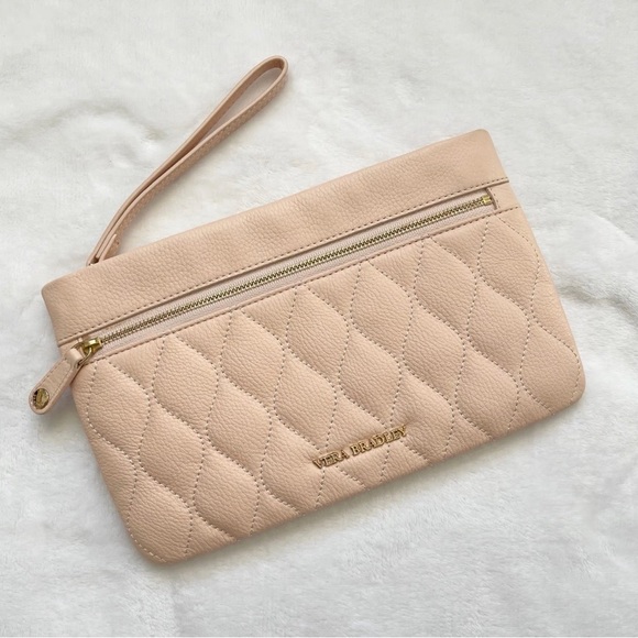 Vera Bradley Handbags - Vera Bradley Quilted Wristlet
Women’s